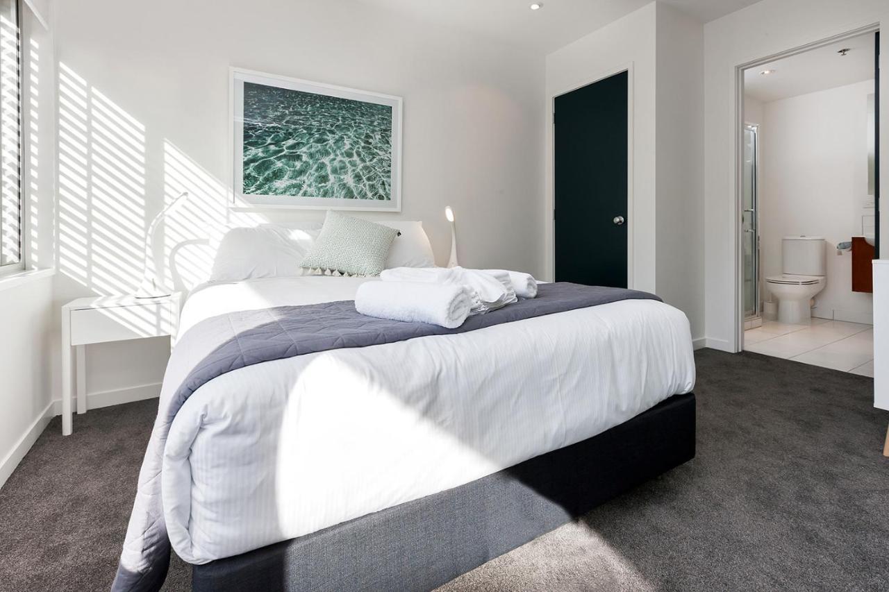 Qv Cosy In The Viaduct Apartamento Auckland Exterior foto